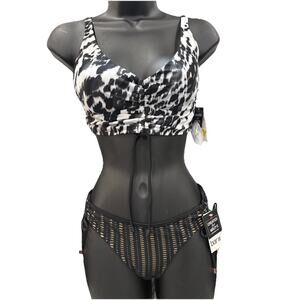 NWT bar lll black bikini Top Small floral Macys mix match bundle